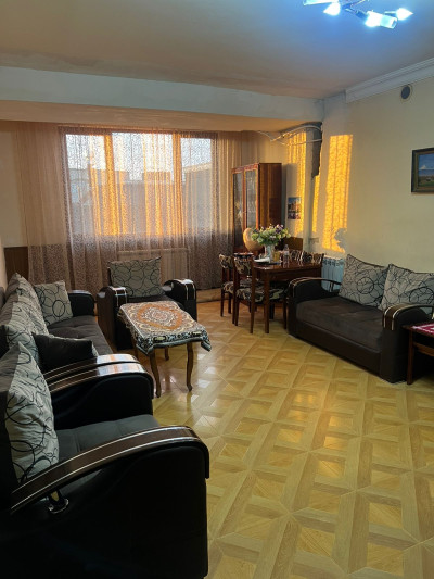 Code BS-0015  Apartment for sale