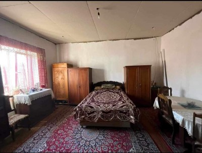 Կոդ AS-0098  Վաճառվում է առանձնատուն