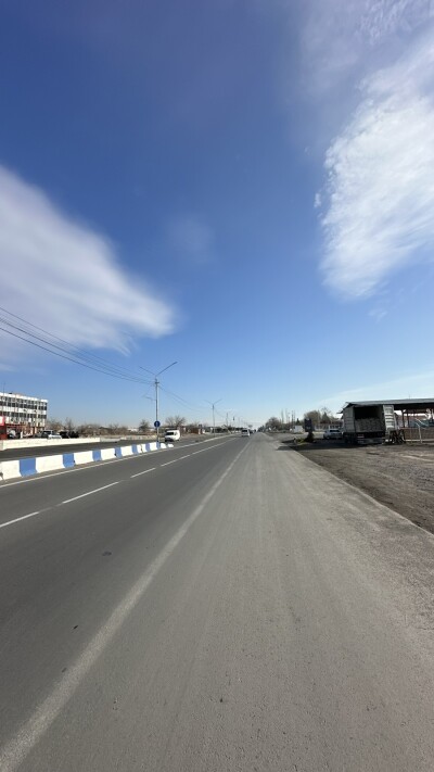 Կոդ KA-0980  աճառվում է կոմերցիոն տարածք  Էջմիածին-Երևան ճանապարհին