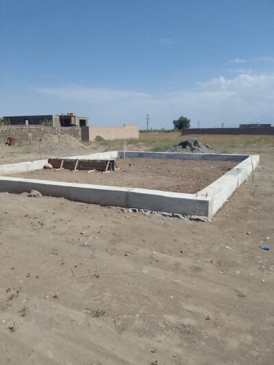 Կոդ HS-3317 Վաճառվում է տնամերձ հող