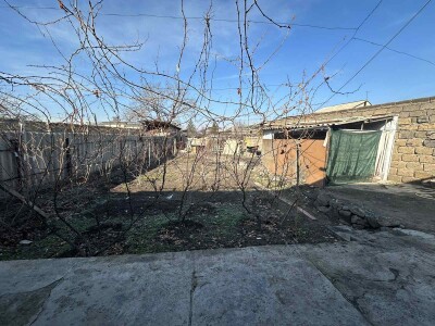 Կոդ AS-5352  Վաճառվում է առանձնատուն Էջմիածնում