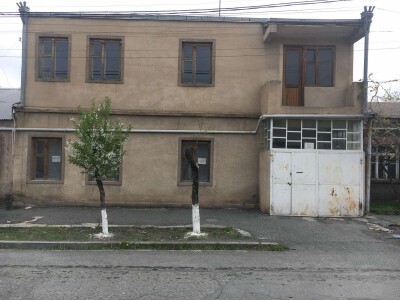 Կոդ AE-9970   Վաճառվում է առանձնատուն