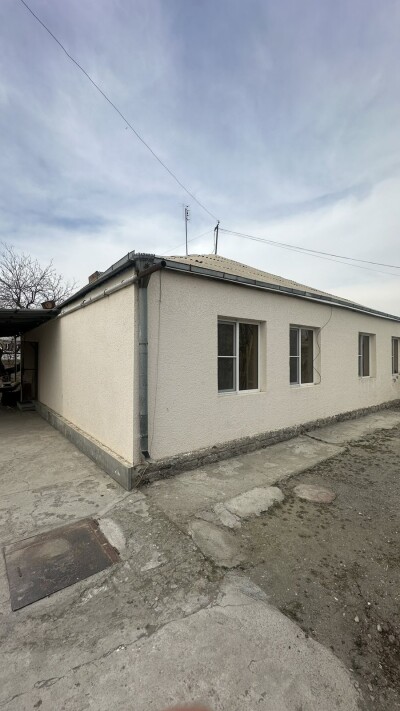 Կոդ AA-0738  Վաճառվում է առանձնատուն