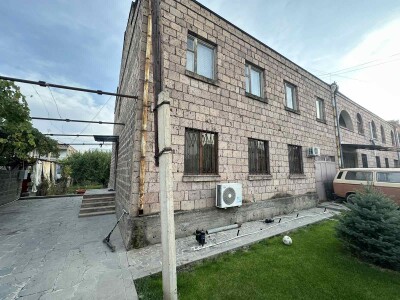 AA-7600 Վաճառվում է առանձնատուն