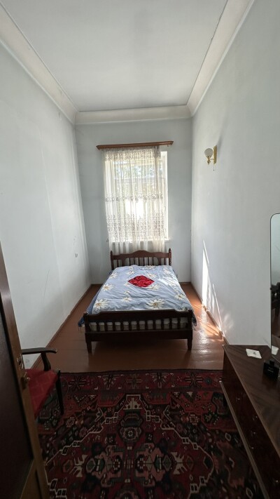 Կոդ AA-7076 Վաճառվում է առանձնատուն