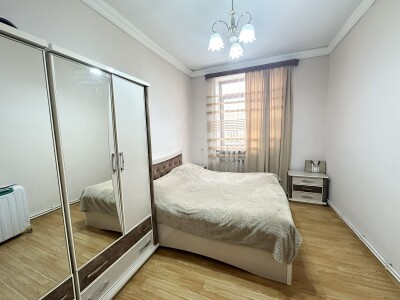 Կոդ AS-7656 Վաճառվում է առանձնատուն