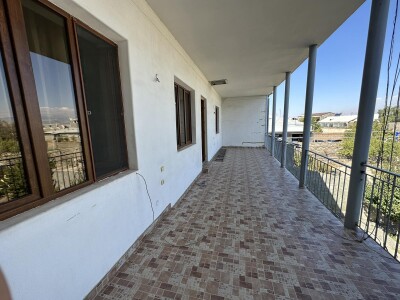 Կոդ AE-6540  Վաճառվում է առանձնատուն