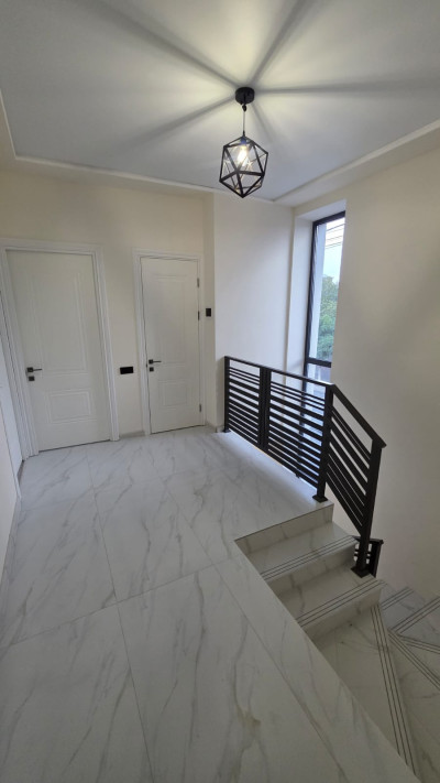 Code AA-5721 Newly built private house for sale