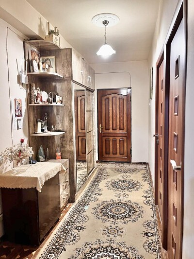 Կոդ BS-9995  Վաճառվում է բնակարան