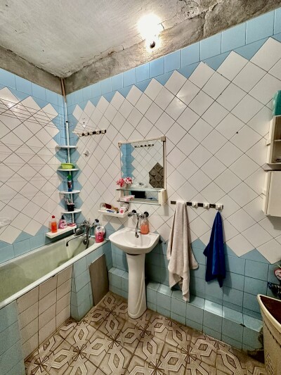 Code BA-7595. Apartment for sale