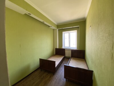 Կոդ  AS-1558   Վաճառվում է առանձնատուն