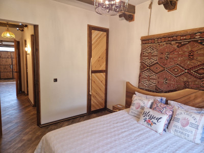 Code AA-6041 – House for sale