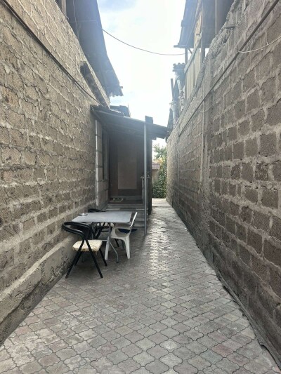 Կոդ AA-0087   Վաճառվում է առանձնատուն