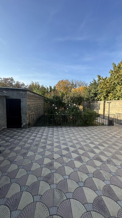 Կոդ AA-2266   Վաճառվում է առանձնատուն