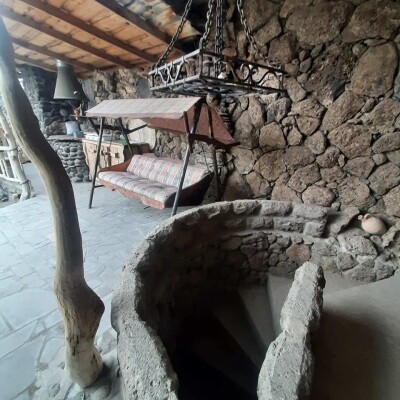 Կոդ AS-5601  Վաճառվում է  նորակառույց առանձնատուն + ՀՅՈՒՐԱՏՈՒՆ