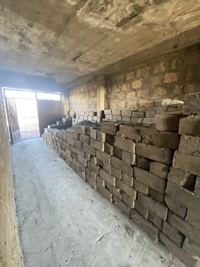 Կոդ AE-2282  Վաճառվում է  առանձնատուն