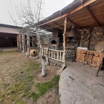 Կոդ AS-5601  Վաճառվում է  նորակառույց առանձնատուն + ՀՅՈՒՐԱՏՈՒՆ