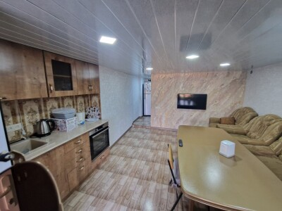 Կոդ AA-0888  Վաճառվում է առանձնատուն