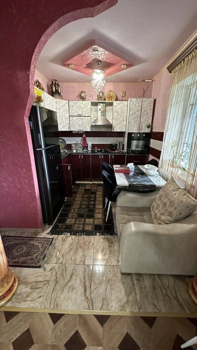 Կոդ AA-6435  Վաճառվում է  առանձնատուն