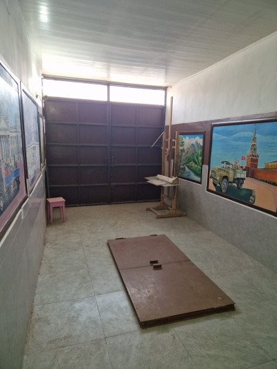 Code AA-0628. House for sale.