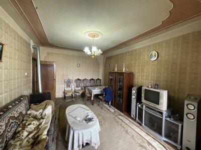 Կոդ BA-4787  Վաճառվում է բնակարան