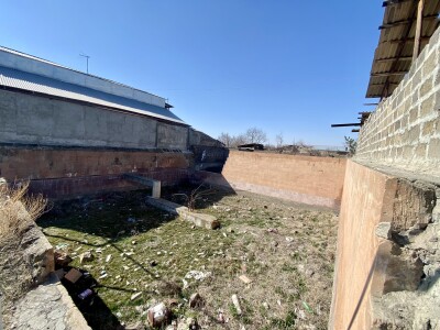 Կոդ HA-3440  Վաճառվում է տնամերձ հող