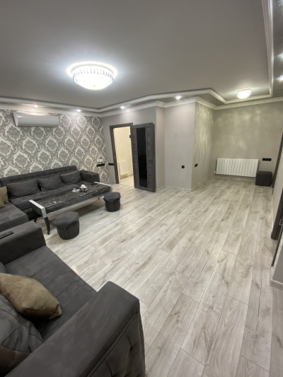 Code BA-4486. Apartment for sale