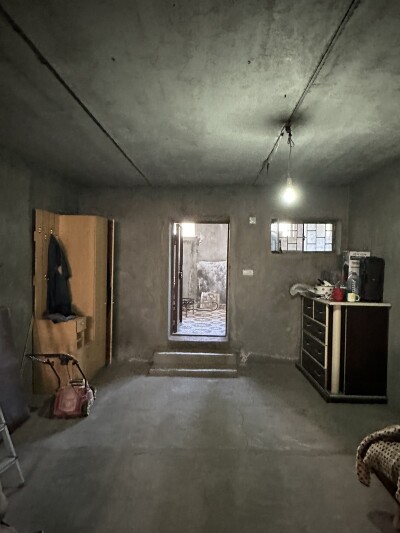 Կոդ AE-6540  Վաճառվում է առանձնատուն