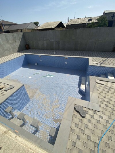 Կոդ AE-2737 Վաճառվում է  նորակառույց առանձնատուն