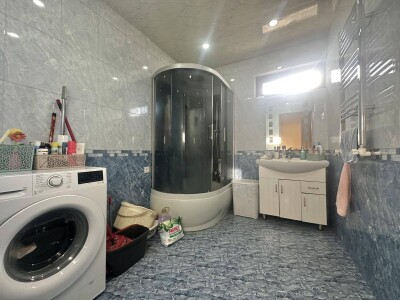 Կոդ AS-5670 Վաճառվում է առանձնատուն