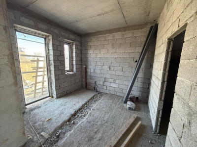 Code AA-8833 – Newly built private houses for sale