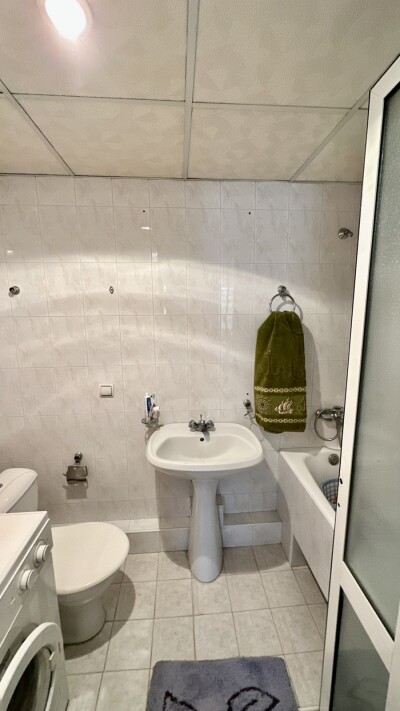 Կոդ BA-9828  Վաճառվում է բնակարան