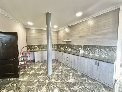 Կոդ AS-1033   Վաճառվում է երկհարկանի առանձնատուն