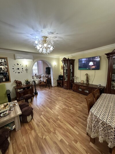 Կոդ BM-0023  Վաճառվում է բնակարան