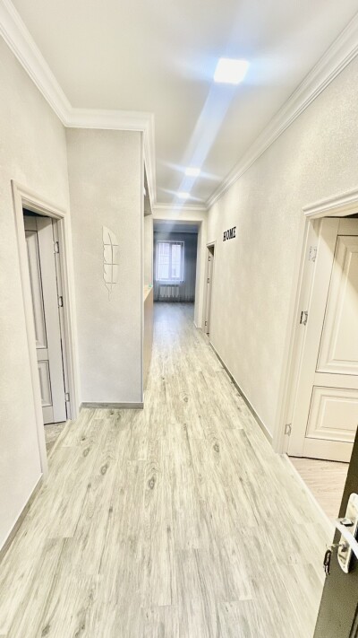 Կոդ AA-0099   Վաճառվում է առանձնատուն