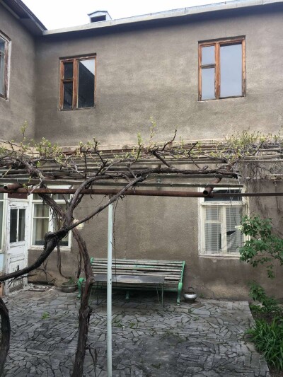 Կոդ AE-9970   Վաճառվում է առանձնատուն