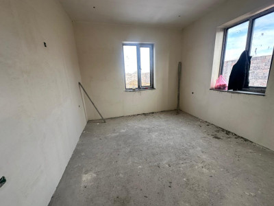 Կոդ AS-8781  Վաճառվում Է  առանձնատուն