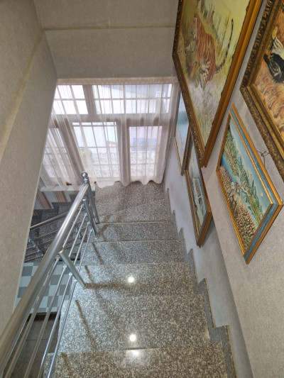 Code AA-0628. House for sale.