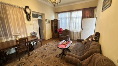 Կոդ AA-3735  Վաճառվում է առանձնատուն