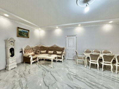 Կոդ AE-2024   Վաճառվում է առանձնատուն