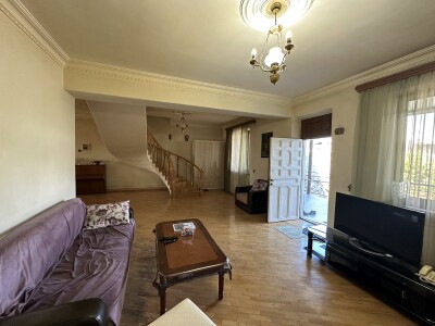 Կոդ AE-6540  Վաճառվում է առանձնատուն