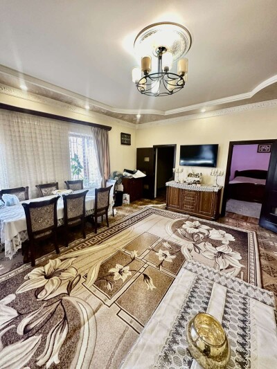 Կոդ AA-0087   Վաճառվում է առանձնատուն