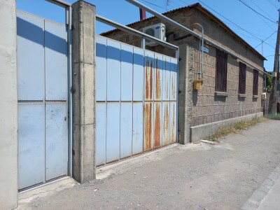 Կոդ AA-8920   Վաճառվում է առանձնատուն