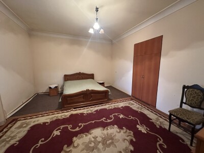 Կոդ AE-0053   Վաճառվում է առանձնատուն