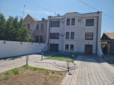 Կոդ AA-9199  Վաճառվում է առանձնատուն