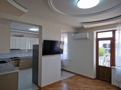 Կոդ AA-9199  Վաճառվում է առանձնատուն