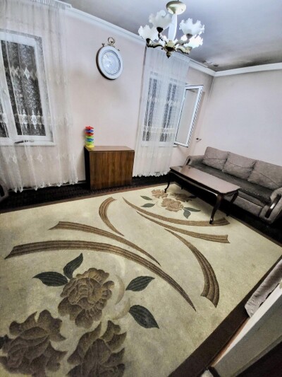 Կոդ AA-6452  Վաճառվում է առանձնատուն