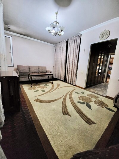 Կոդ AA-6452  Վաճառվում է առանձնատուն