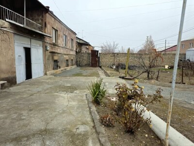 Կոդ AA-2253   Վաճառվում է առանձնատուն