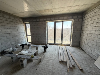 Code AA-8833 – Newly built private houses for sale